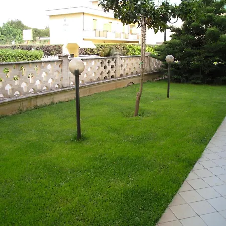 Villino Albani Apartment *